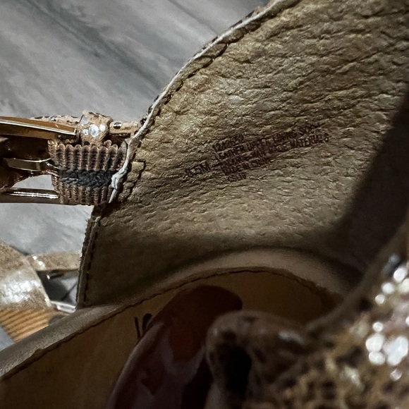 Softt St. Denis Champagne Gold Platform Heeled Sandals - Picture 6 of 6